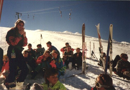 fuegen_schnee.jpg (43872 Byte)